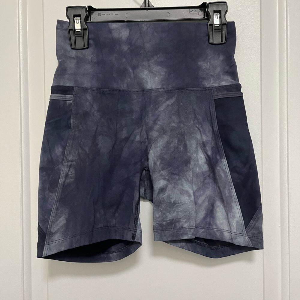 Women's Born Primitive High Waist, No Front Seam Tie-Dye Workout Shorts